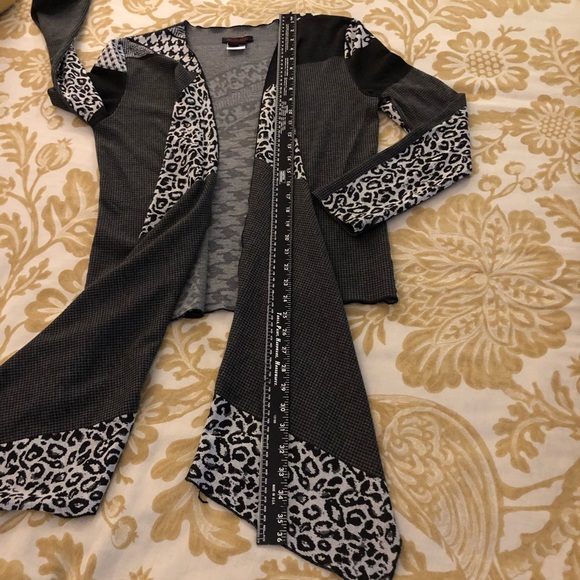 Simon Chang Draped Open Front Cardigan - Picture 5 of 8